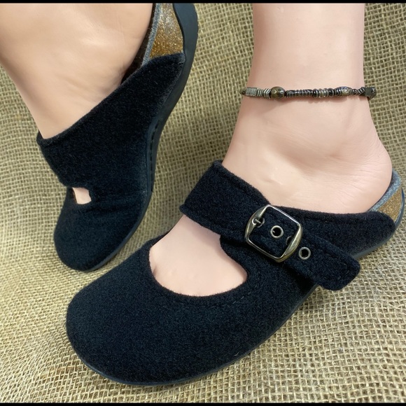 Dr. Andrew Weil Shoes - Boston Clogs Dr. Andrew Weil brand Black Orthaheel Arch felt Women's size 5
